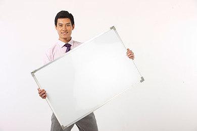 《DNF》端游现已更名：《地下城与勇士 创新世纪》